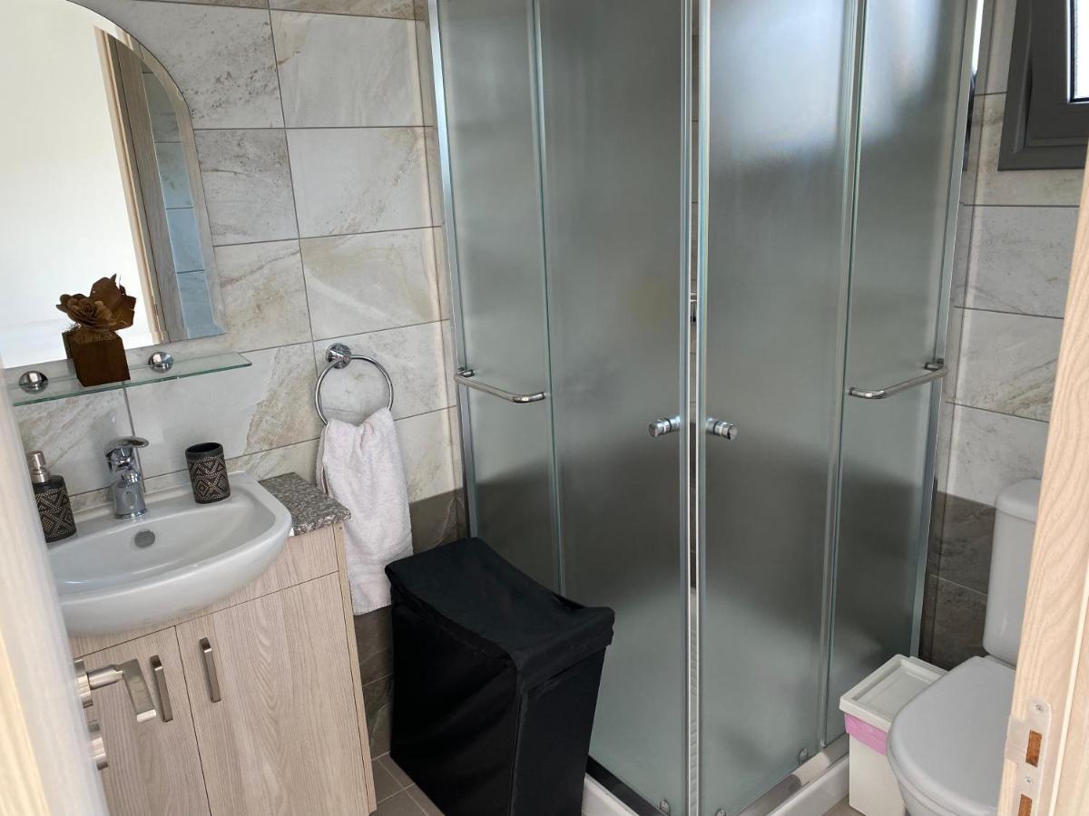 Modern City Center Apartment Saripolou 2 Limasol Dış mekan fotoğraf